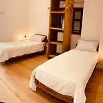 Alojamento de Acomodação e Pequeno-almoço Le Moulin Du Guy, Proche Du Puy Dufou 3*