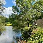 Alojamento de Acomodação e Pequeno-almoço Le Moulin Du Guy, Proche Du Puy Dufou 3*