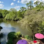 Le Moulin Du Guy, Proche Du Puy Dufou Alojamento de Acomodação e Pequeno-almoço Chanverrie
