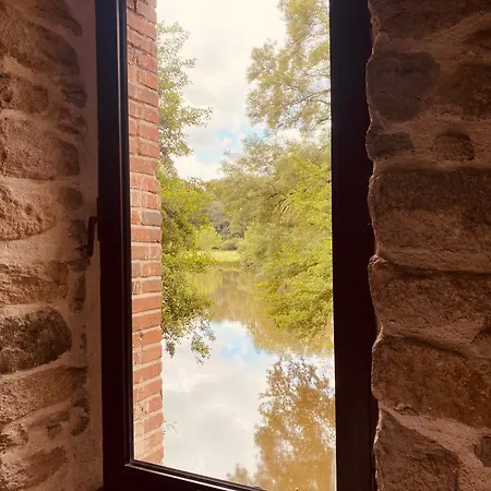 Le Moulin Du Guy, Proche Du Puy Dufou