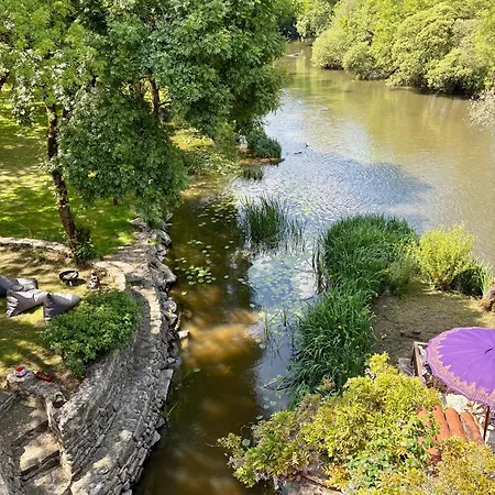 Le Moulin Du Guy, Proche Du Puy Dufou Alojamento de Acomodação e Pequeno-almoço Chanverrie