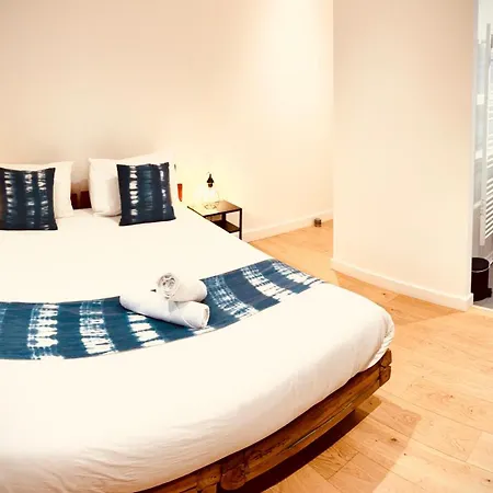 Le Moulin Du Guy, Proche Du Puy Dufou فندق مبيت وإفطار