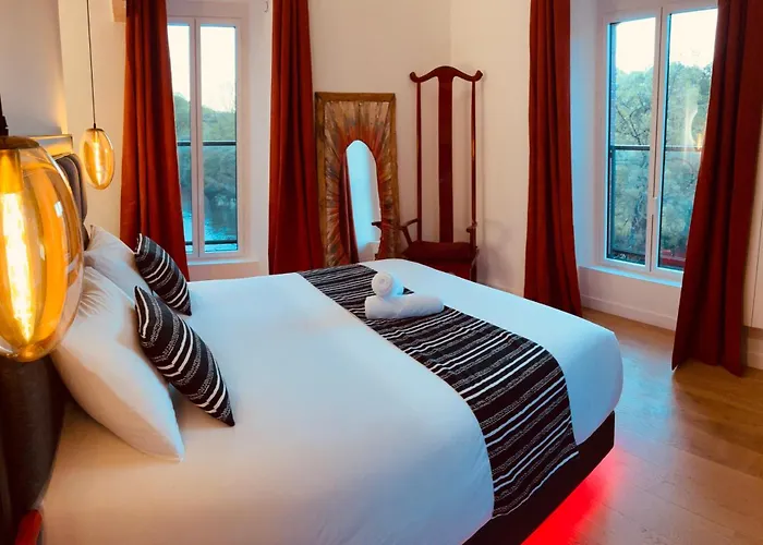 Le Moulin Du Guy, Proche Du Puy Dufou Chanverrie