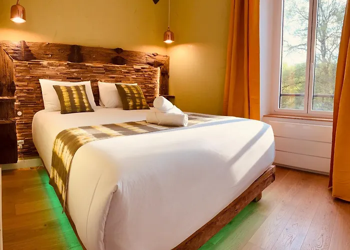 Le Moulin Du Guy, Proche Du Puy Dufou Отель типа 