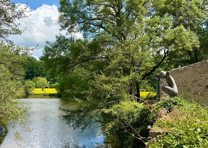 Couette-café Le Moulin Du Guy, Proche Du Puy Dufou 3*