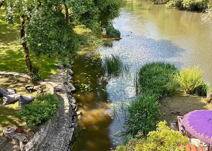 Le Moulin Du Guy, Proche Du Puy Dufou Couette-café Chanverrie
