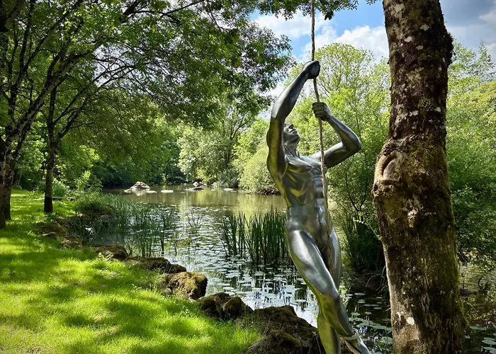 Couette-café Le Moulin Du Guy, Proche Du Puy Dufou